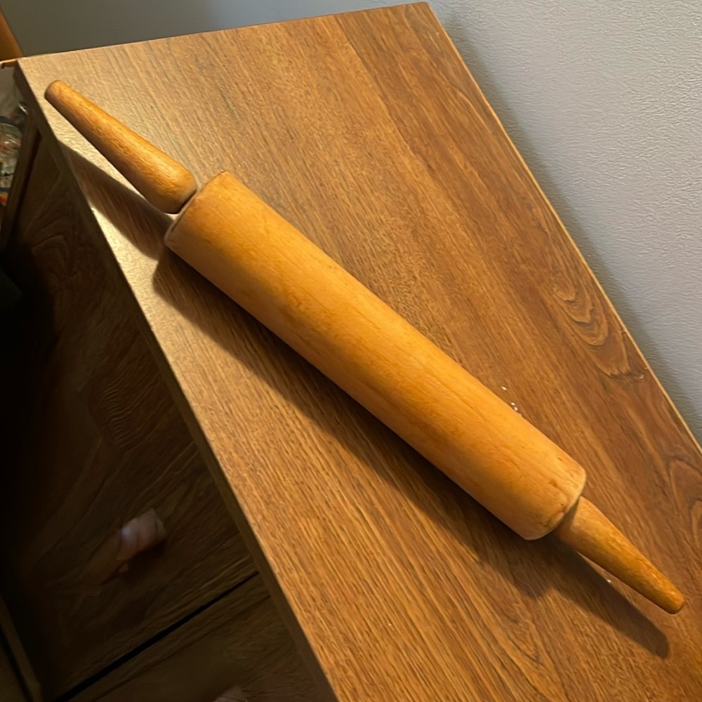 Vintage Old Wooden Rolling Pin ✨